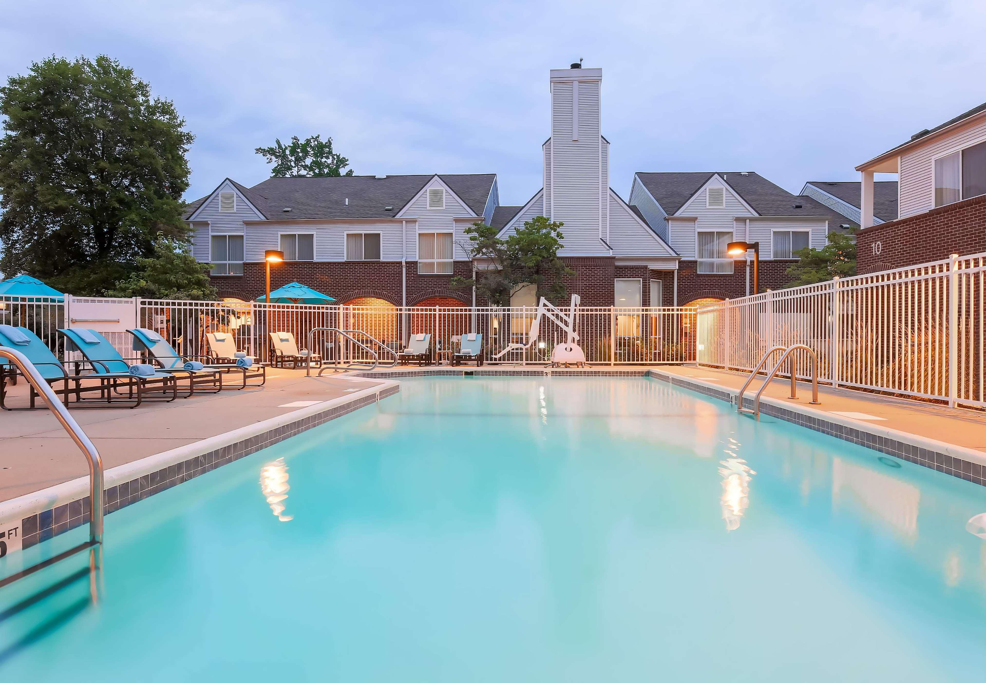 Sonesta Es Suites Cincinnati - Blue Ash Eksteriør billede